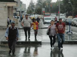 Erzurumlular yağmurla serinledi