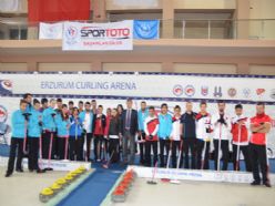 Çintimar Curling Milli takımını ziyaret etti
