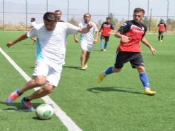 Erzurum'a futbolda kamp akını