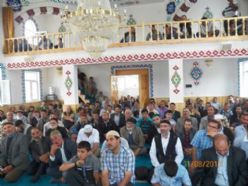 Tortum'da Cihanlı Yayla Camisi hizmete açıldı