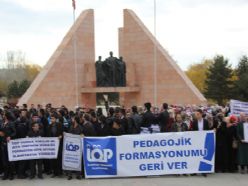 Atatürk Üniversitesi'nde formasyon eylemi