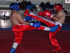 Erzurum'da kick boks rüzgarı esti