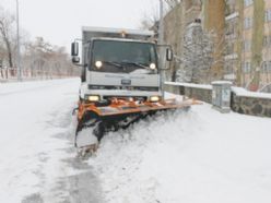 Palandöken Belediyesi'nin yoğun kar mesaisi