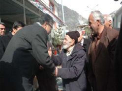 MHP'li Aydın'dan Uzundere'ye ziyaret