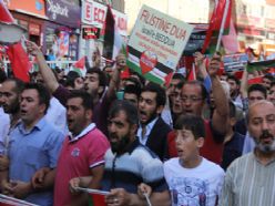 Erzurum katliamları protesto etti