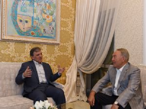 Cumhurbaşkanı Gül'ün son konuğu Nazarbayev