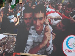 Erzurum'da Gazze için yardım sergisi açıldı