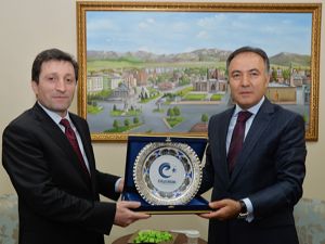 Mülkiye Teftiş Kurulu Başkanı Tavlı'dan Vali Altıparmak'a ziyaret
