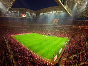 Galatasaray'a 50 milyon TL'lik yeni şok