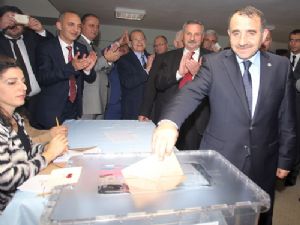 Merkez Parti 1.Olağan Genel Kurulu yapıldı