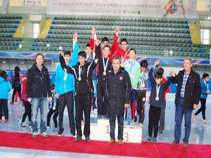 Erzurum'da Short Track Federasyon teşvik yarışması