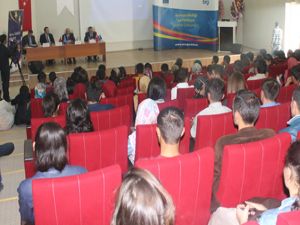 Erzurum ABBM'den Kars'ta, ''AB-Türkiye ilişkileri'' paneli