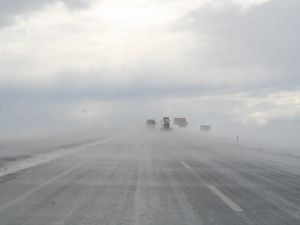 Kars'ta kar yağışı etkisini artırdı