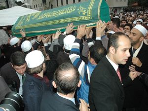 Başbakan işadamı Tifnikli'nin cenazesine katıldı