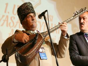 1. Uluslararası aşıklar şöleni Erzurum'da