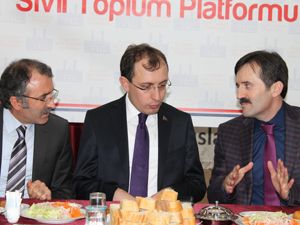 AK Parti'nin kurmayları, ESTP platformu'na konuk oldu