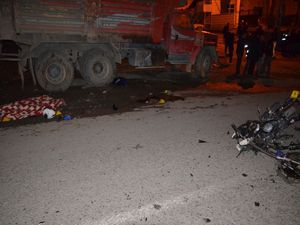 Oltu'da trafik kazası: 1 ölü, 1 yaralı