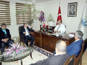 Eyüp'teki Dadaşlar'dan Başkan Orhan'a ziyaret