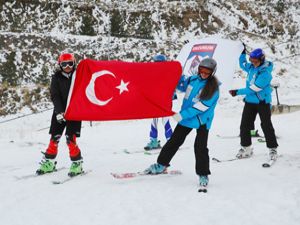 Erzurum Kayak Kulübü sezonu açtı