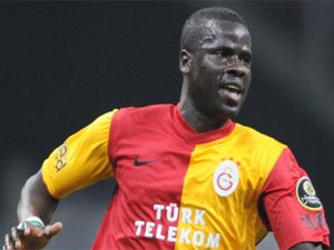 Galatasaray'a Eboue piyangosu!