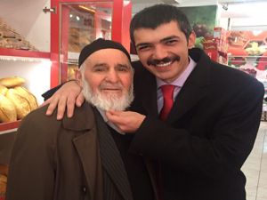 MHP Milletvekili adayı Arslan'dan gençlere ve yaşlılara özel ilgi