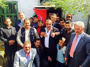MHP'li adaylar Aydın ve Kaya, Köprüköy'de MHP rüzgârı estirdi