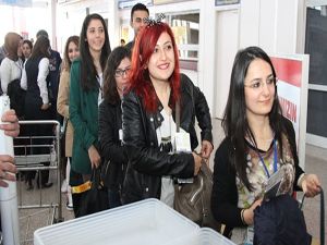 Erzurum Avrupa'ya uçuyor 2 projesinin ilk grubu yola çıktı