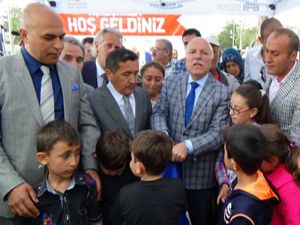 Erzurum'da yaz spor okulları şenliği başladı