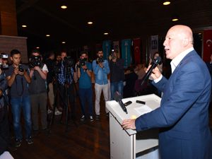 Başkan Sekmen'den Erzurum medyasına övgü