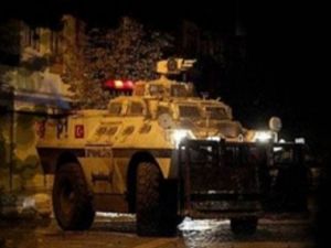 Karayazı İlçe Emniyet Müdürlüğüne silahlı saldırı