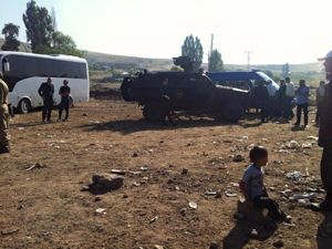 PKK, Sarıkamış'ta yük trenini bombaladı: 1 ölü