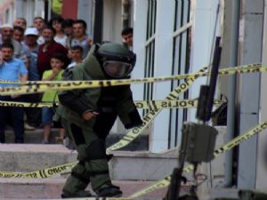 Flaş... Erzurum'da bomba paniği
