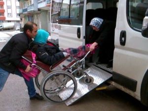 Büyükşehir'den engelli öğrencilere servis hizmeti