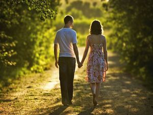 Diyanet: Nişanlılar baş başa kalmasın
