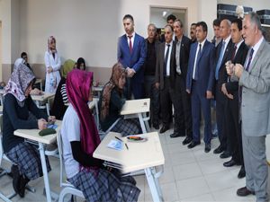 Başkan Aydın'dan YGS öğrencilerine motivasyon desteği
