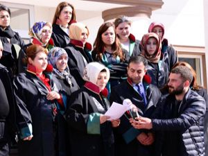 Erzurum'da kadın avukatlar, kadın mahkumlara yemek yapıp ikram etti