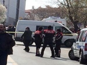 Ankara'da silahlı saldırı: biri polis 2 kişi öldürüldü