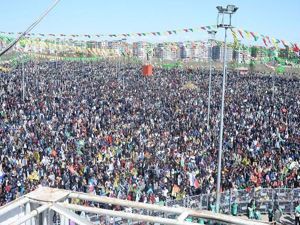 Diyarbakır'da Nevruz kutlaması sonrası gerginlik