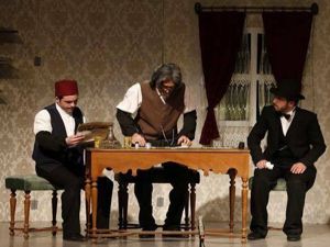 'İstiklal Mecmuası Çanakkale' adlı tiyatro oyunu Oltu'da