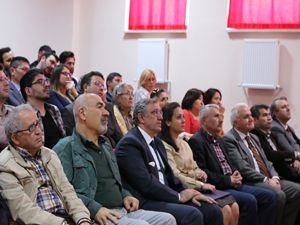 'Kazakistan Kültürü' konferansı