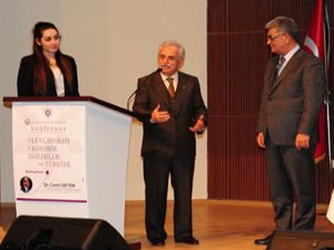 ETÜ'de 'Uluslararası Eğilimler ve Türkiye' konulu konferans