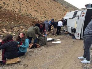 Erzurum'da trafik kazası: 25 yaralı