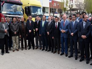 Erzurum'dan Türkmenlere ve mültecilere yardım tırı