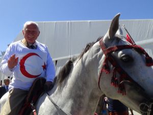 Osmanlı hanedanı, Erzurum'da Türk şölenine katıldı
