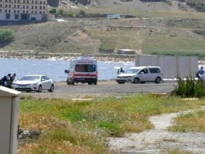 Bitlis'te polise hain saldırı