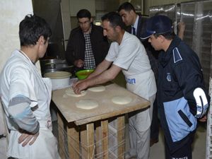 Zabıta ekipleri Ramazan'da denetimlerini artırdı