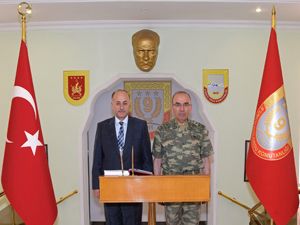 Vali Azizoğlu, Korgeneral Öngay'ın konuğu