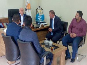 Başkan Sekmen'den AK Parti Aziziye ilçe teşkilatına ziyaret