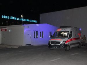Çatışmada ağır yaralanan asker, helikopterle Erzurum'a getirildi