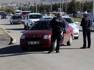 Erzurum emniyetinden gazetecilere keyfi uygulama